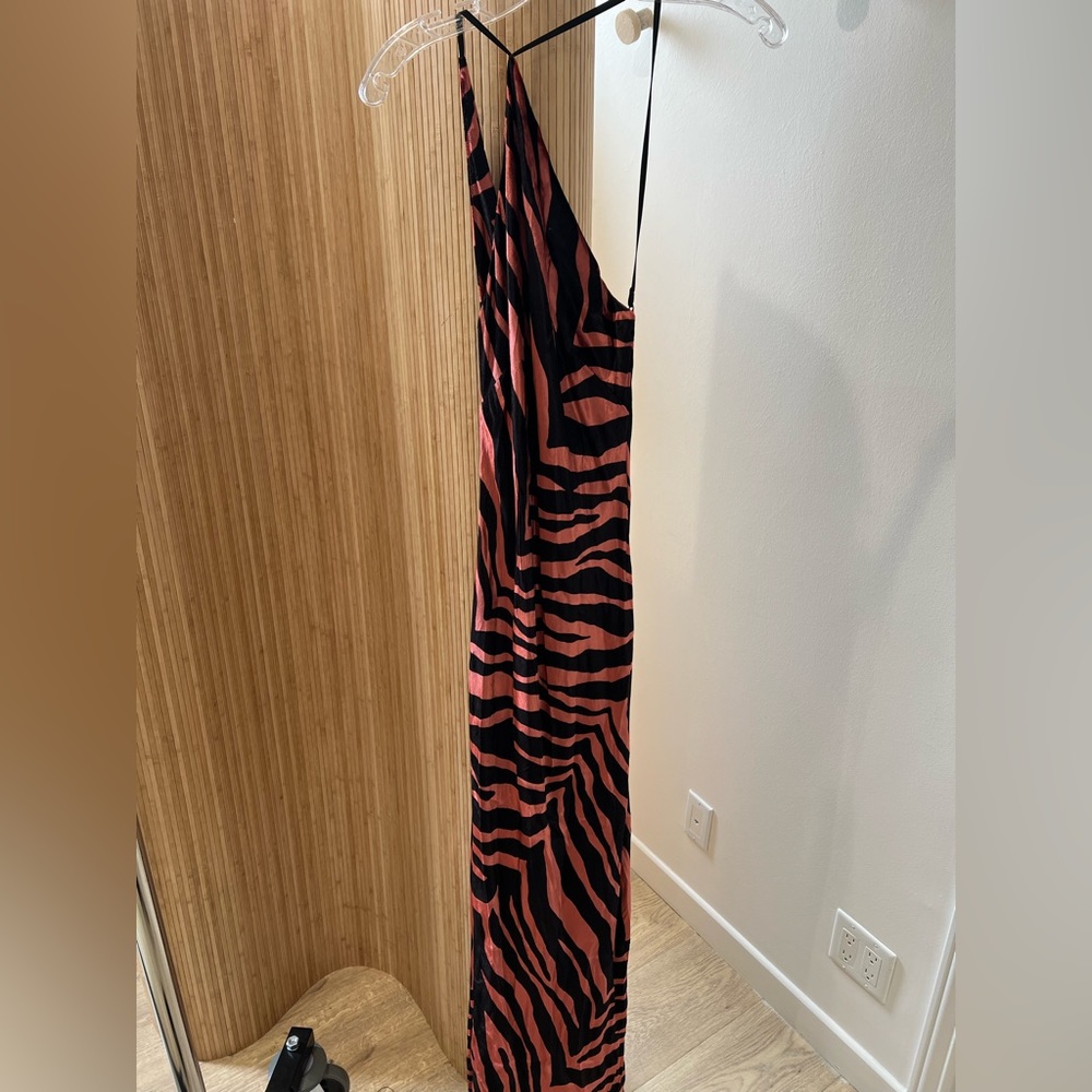Michelle Mason Velvet Pink Zebra Gown - Picture 3 of 7